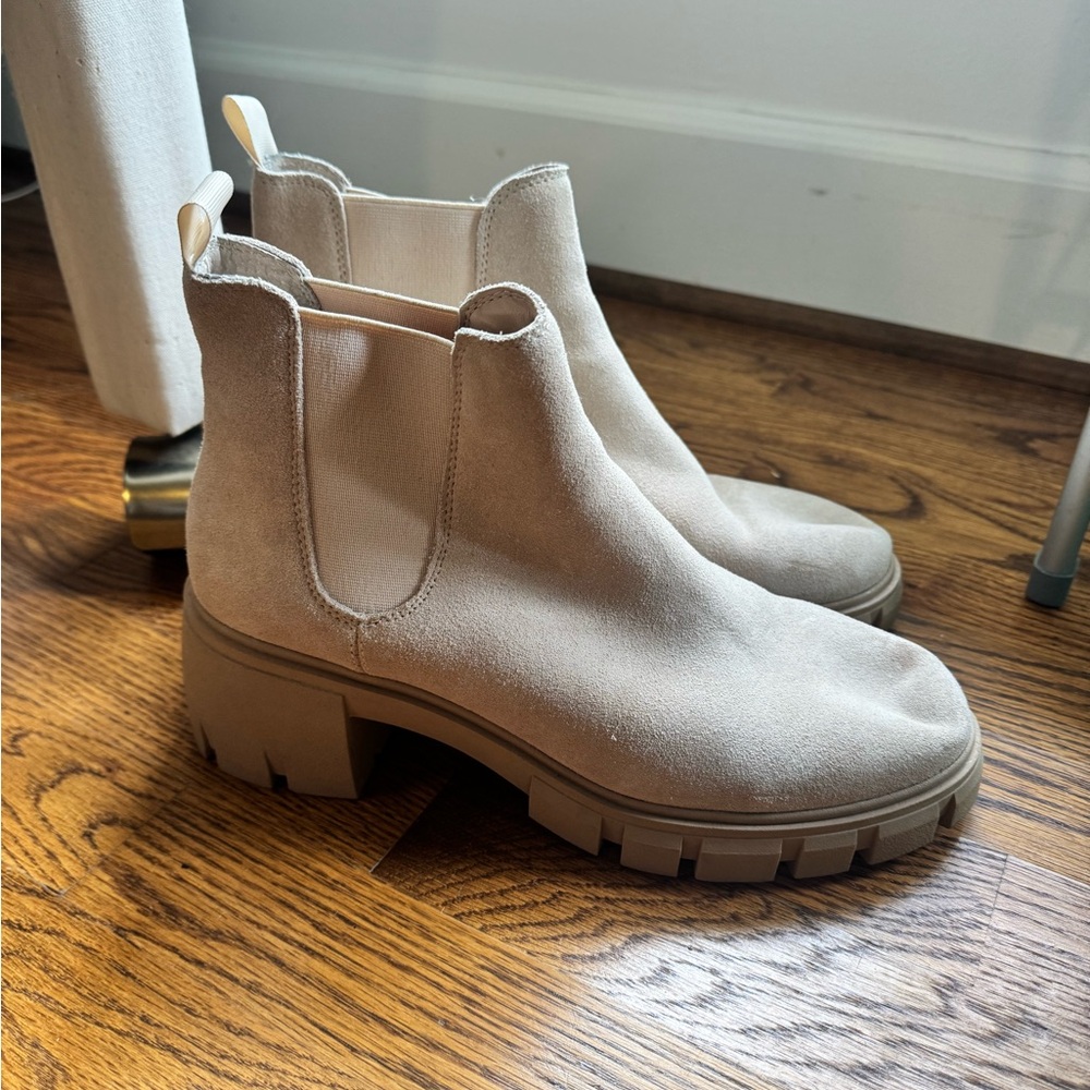 Steve Madden Beige Suede Ankle Booties